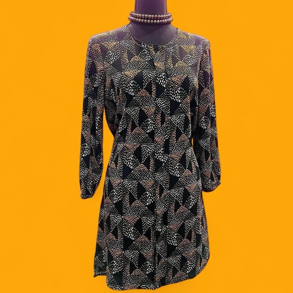 C&E Abstract Yellow Green Black Shift Shirt Dress Small